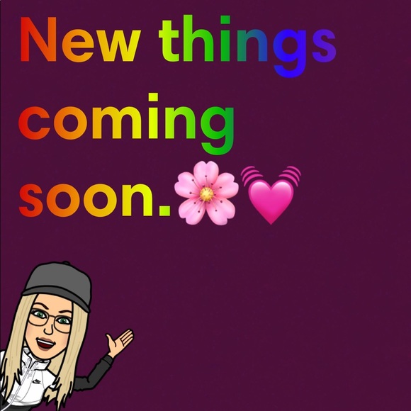 Cloths bags jewelry - Picture 1 of 1